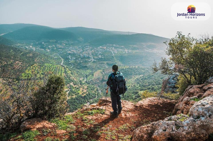 Tour de Senderismo en Jordania: Travesía de Dana a Petra - 10 giorni 09 notti